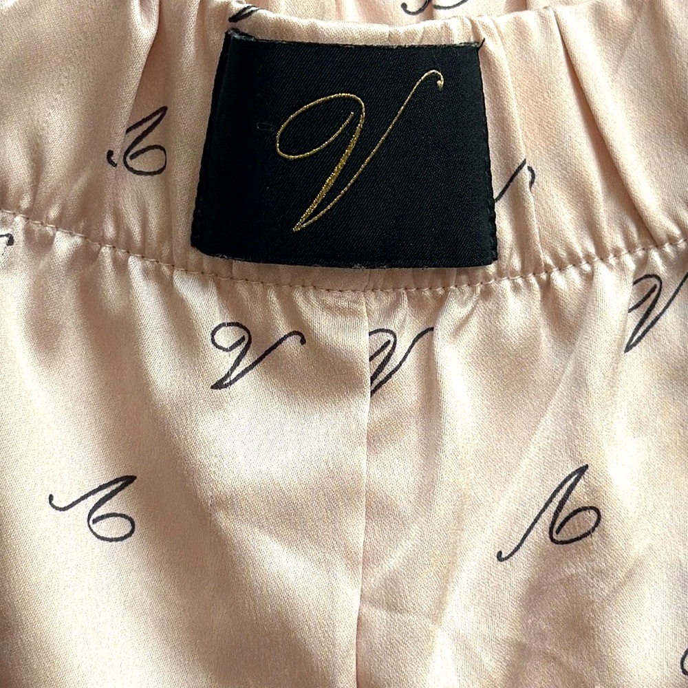 VS Blush Satin Lounge Sleep Patch Logo Boxer Short V Print Blush Black Piping-S - Picture 7 of 10